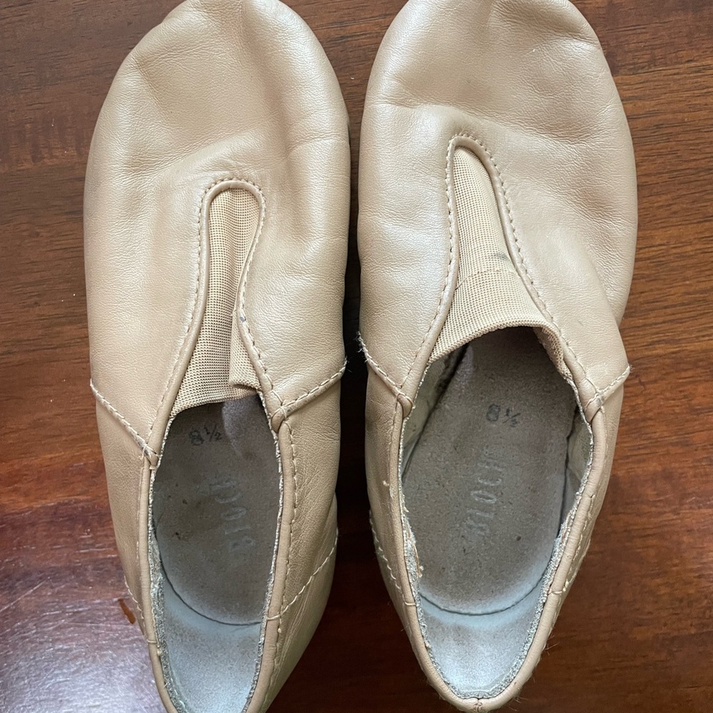 Girls dance jazz shoes/slippers ⚡️2 for $10